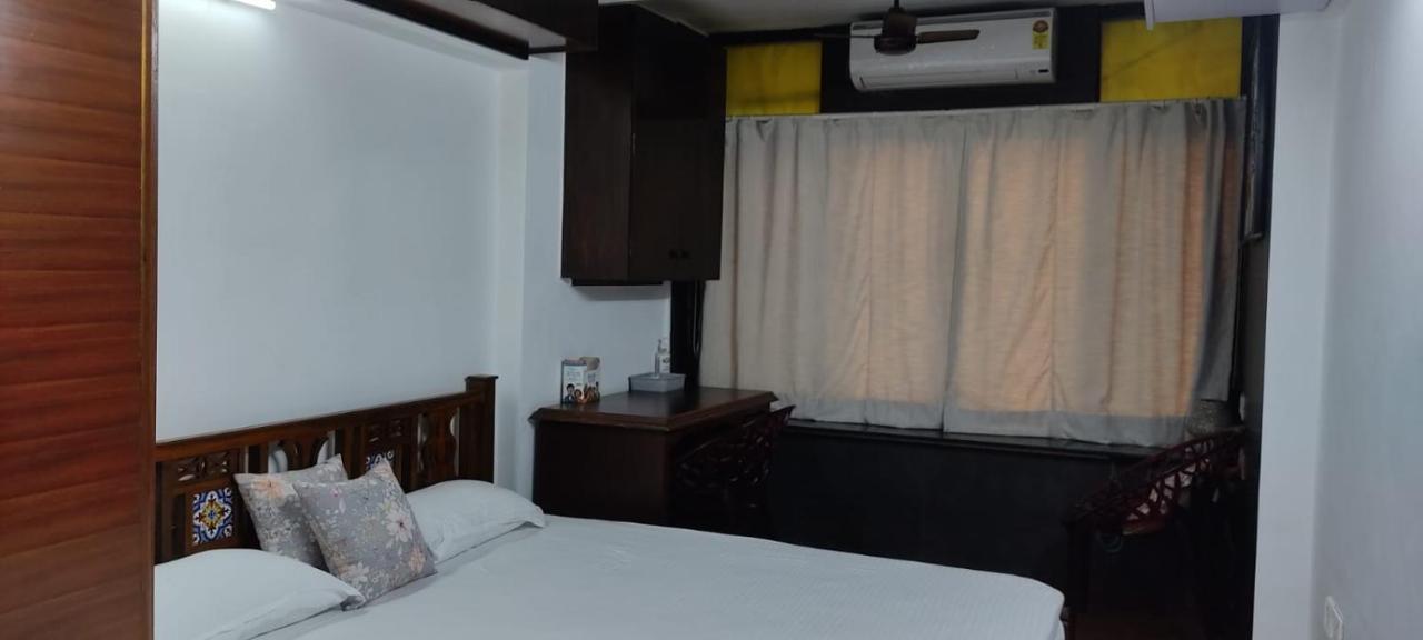 Cozy Private Ac Studio By The Sea Bandstand Bandra W Mumbai Nr Taj Lands Endアパートメント エクステリア 写真