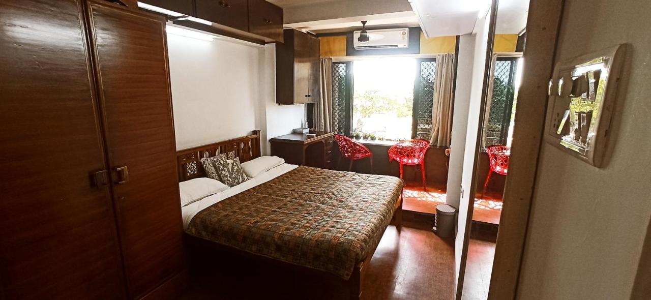 Cozy Private Ac Studio By The Sea Bandstand Bandra W Mumbai Nr Taj Lands Endアパートメント エクステリア 写真